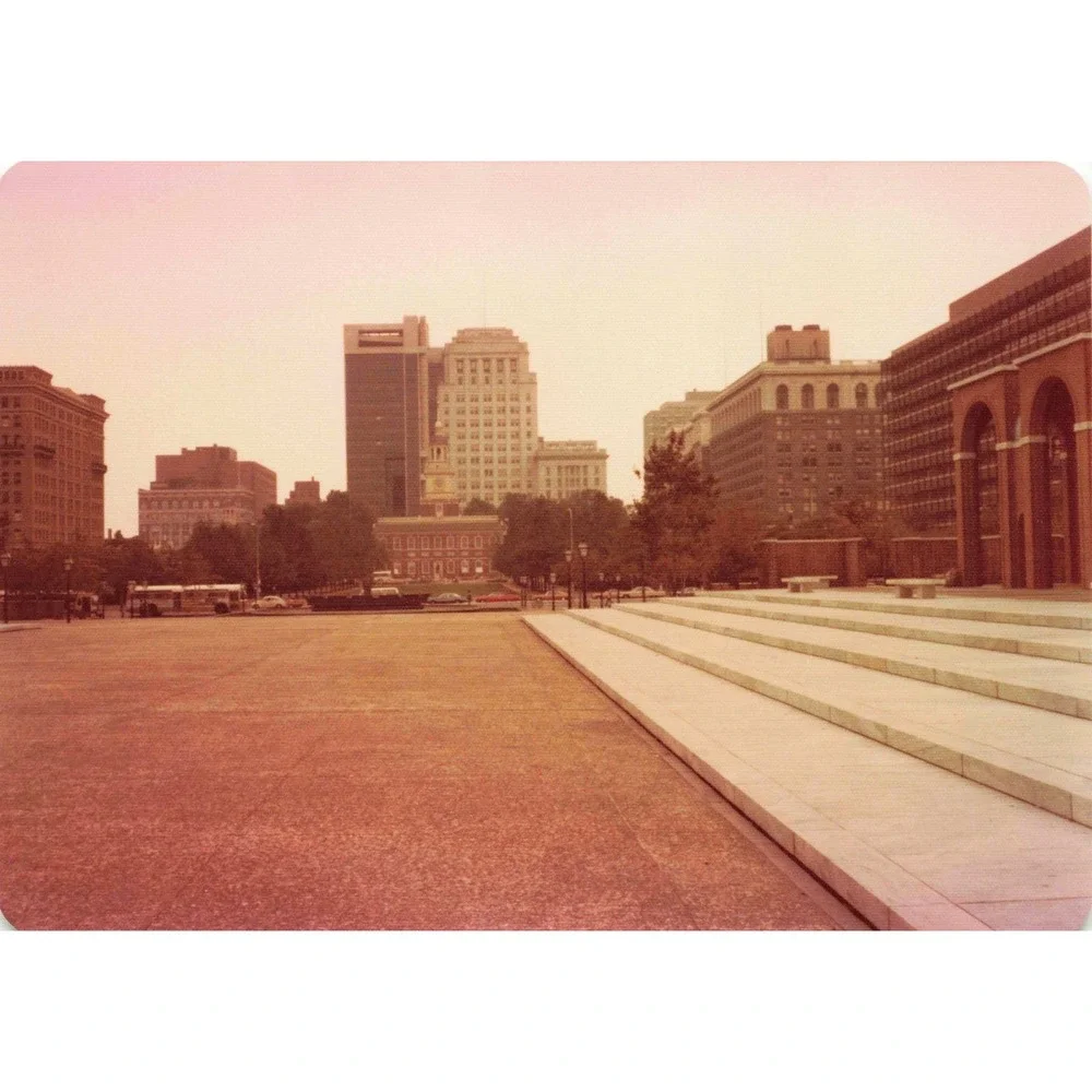 Vintage 1974 Philadelphia Independence Hall Rising Sun Chair Photo Lot 24 - Picture 10 of 16